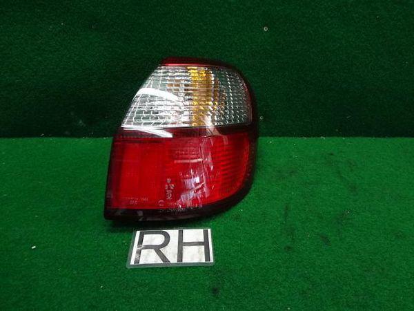 Subaru legacy 1998 rear right combination lamp [2315500]