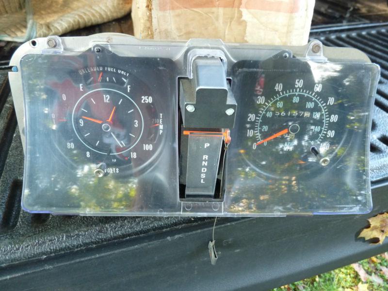  gm 1977 pontiac bonneville brougham rally gauge clock dash cluster gauges