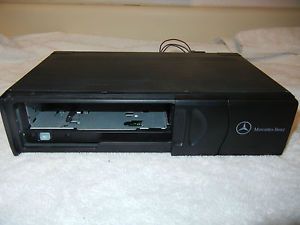 Mercedes genuine cd changer player no magazine mc3011 a163 820 38 89 oem