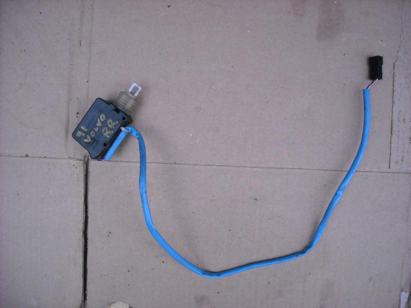 91 volvo 740 power lock actuator r/r