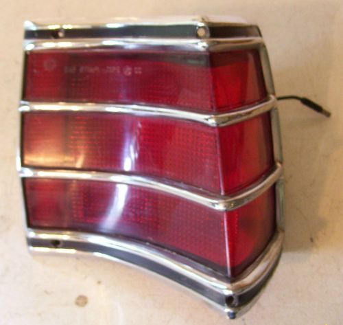 71 1971 plymouth  mopar wagon right tail light housing sae stiap1 71- ps   69 70