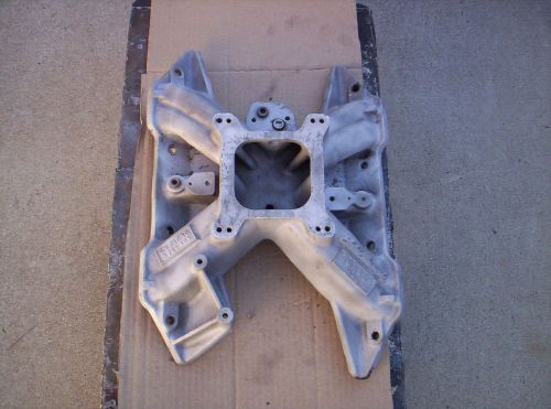 Mopar 440 edelbrock torker  intake manifold