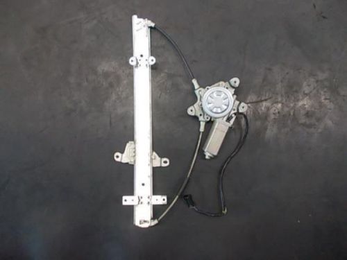 Nissan cefiro 1990 front left door regulator [5513220]