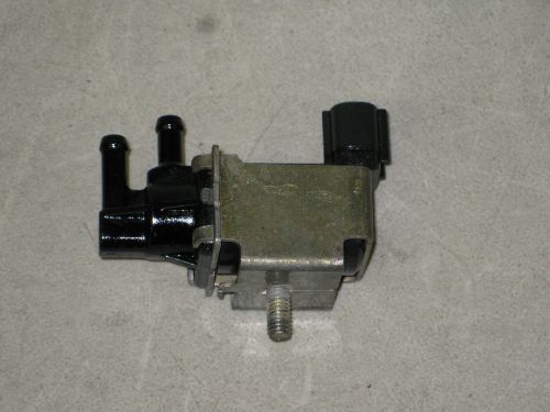 Suzuki egr vacuum switch valve canister purge control solenoid vsv k5t48295 65d0