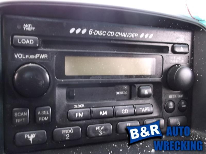 Radio/stereo for 02 03 04 honda crv ~ am-fm-cd-cass 6 disc face id 1tn0