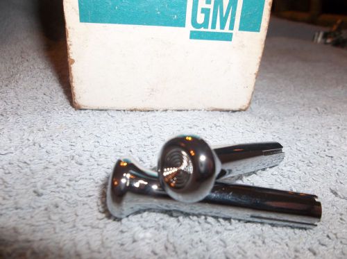 68-87 gm nos door lock knobs camaro chevelle corvette suburban z28 laguna