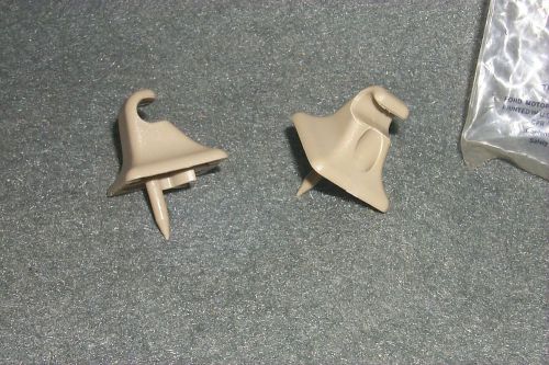 Nos sun visor clips 85 86 ford mustang lx/gt-mercury capri rs 2.3/3.8/5.0 ho -td