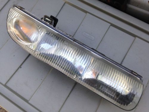 96-99 saturn s series sw1 sw2 right side headlight 97 98 1996 1997 1998 1999