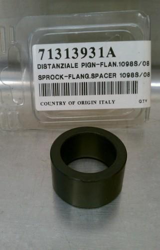 Ducati oem front sprocket spacer 1098 1098r 848 evo 1198 new 71313931a