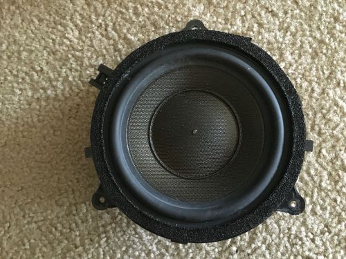 2004-2007 oem volvo s60r v70r rear door speaker 3533907