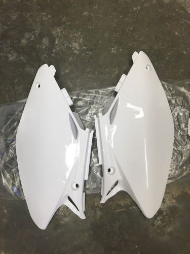 Honda cr 125 - 250 2002-2007 rear side panels number plates