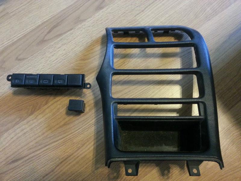 Ford probe gt radio trim panel black heater trim panel 1993-1997  klde klze 2.5