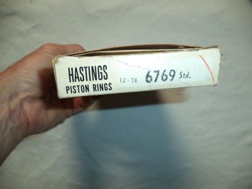Nos hastings 6769 std. 82mm  piston ring set-older vw appilcations