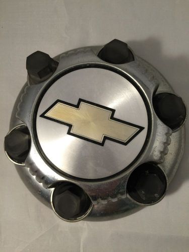 Gmc chevy center cap 6 nut silver color