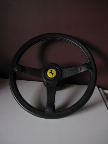 Steering wheel momo ferrari testarossa