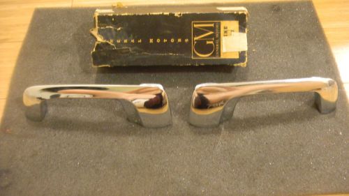 Corvair 1960-1964 nos gm lh-rh outside door handles