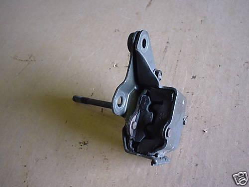 83-97 camaro firebird torque arm mount 700r4 auto trans