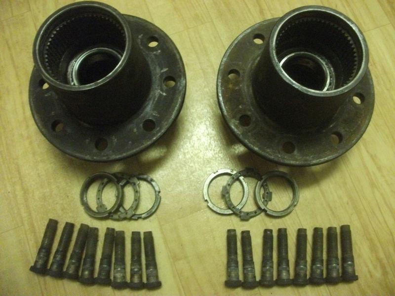 Ford f350 dana 60 8 lug wheel hubs - pair   