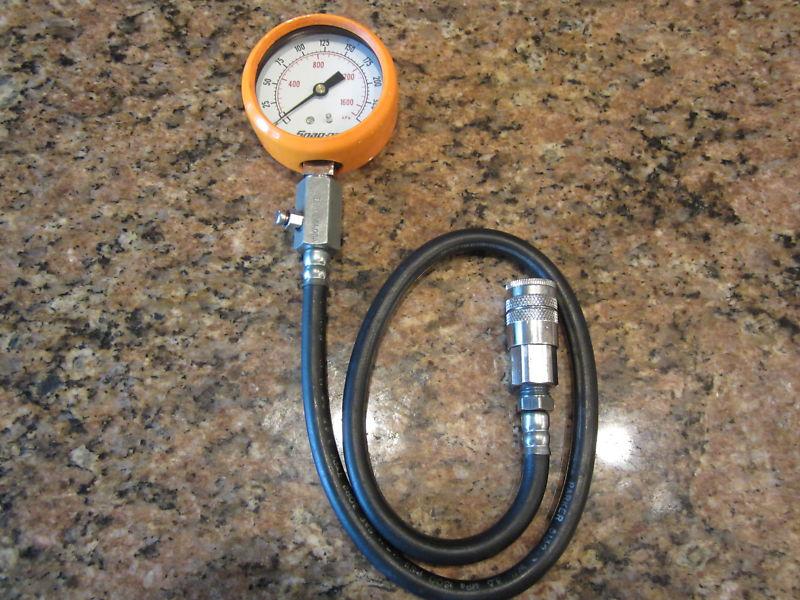 Snap on compression gauge and hose assembly - mint!!