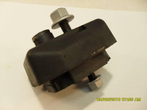 1979 80 81 82 83 84 85 mustang gt lx 5.0 motor mount lh