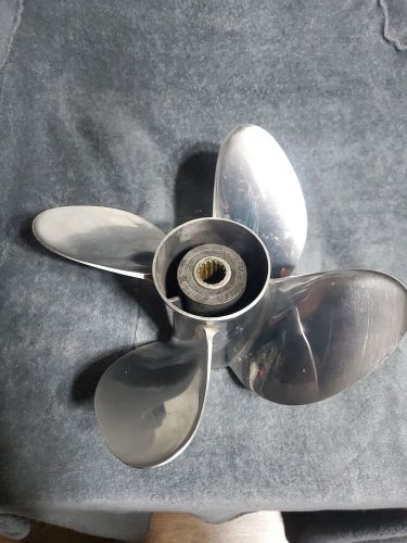 Evinrude renegade bass boat propeller 176058  4 blade 13 1/2 x 23 prop