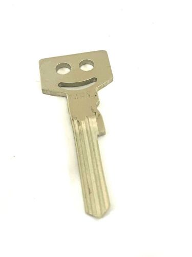 Uncut key blade for rolls-royce silver seraph, bentley arnage -please read