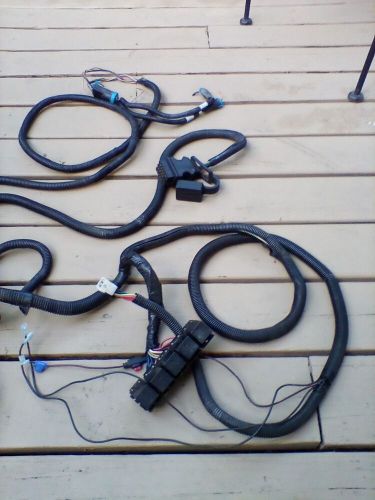 Boss snow plow wireing harness with solenoids