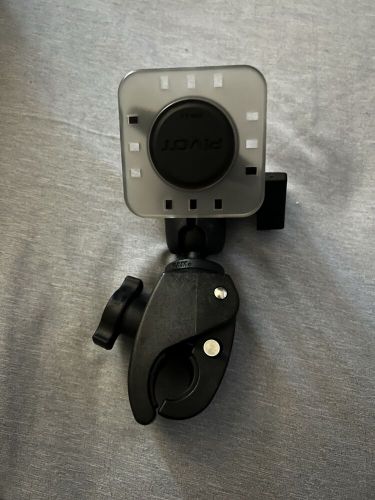 Fly boys pivot ipad yoke mount