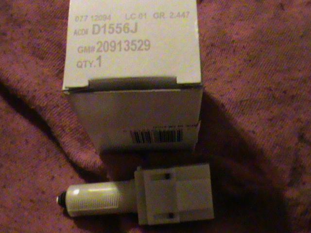 Gmc trucks 20913529 genuine oem factory original stoplamp switch