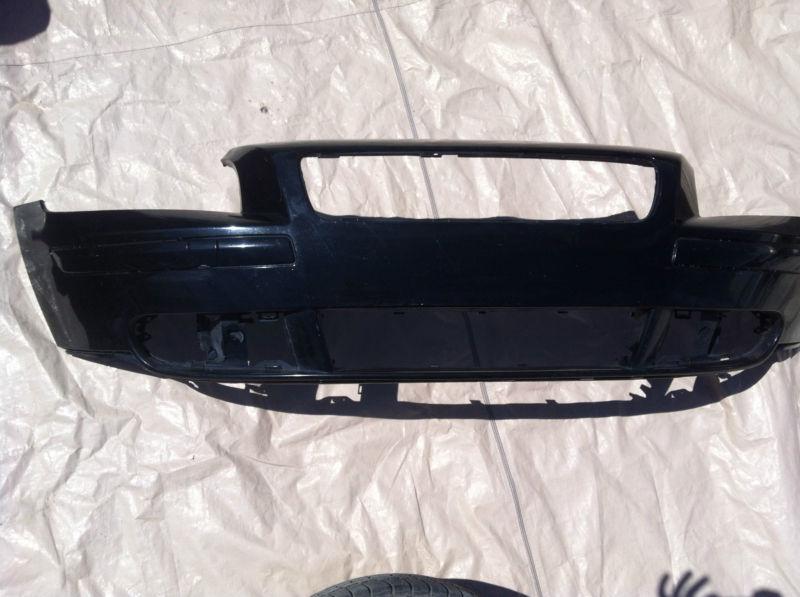 Volvo s40 v50 fornt bumper cover 2004-2008 oem