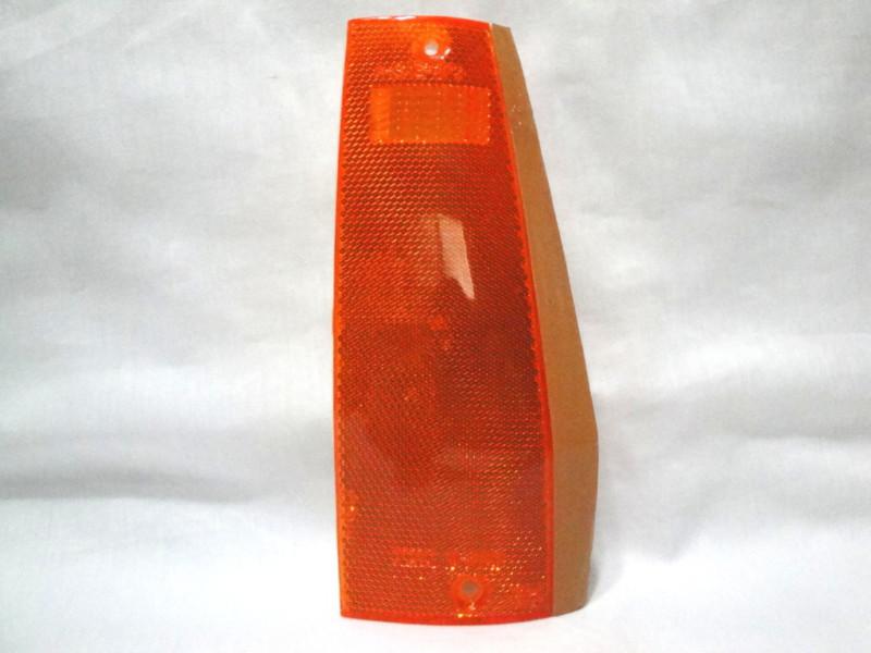 84-96 jeep cherokee comanche wagoneer corner side marker light lamp r h new