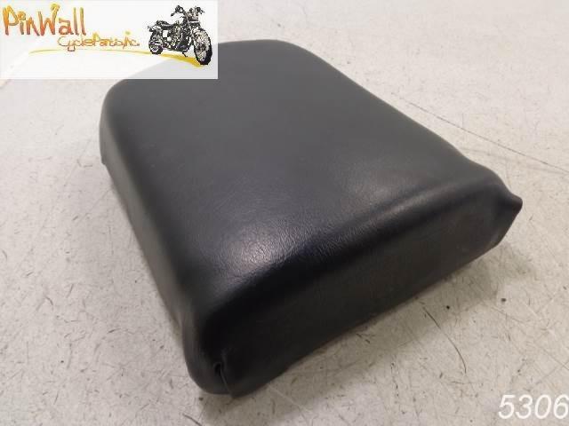 81 suzuki gs550t gs550 550 passenger seat