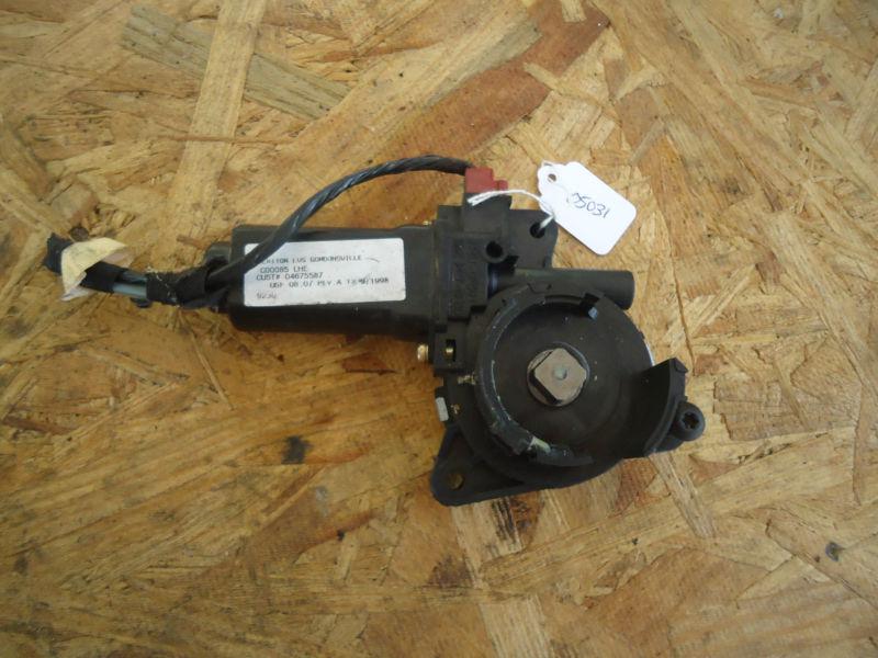 Front driver left side door power window motor dodge caravan 1996-2000 05031