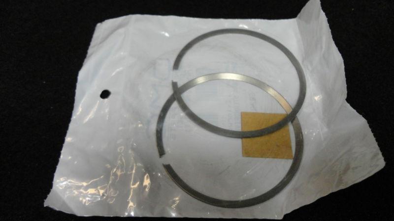 Piston ring set .02 in. o.s.#396378/0396378 johnson/evinrude 1986-1988 60-75hp 1