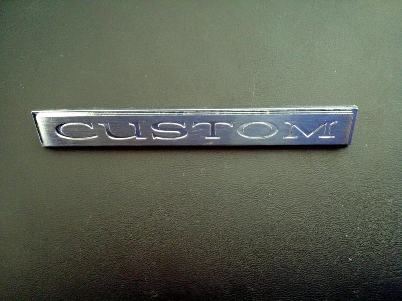 Vintage ford custom emblem  nice  serial # 9823098 4-1/4"  x 1/2"