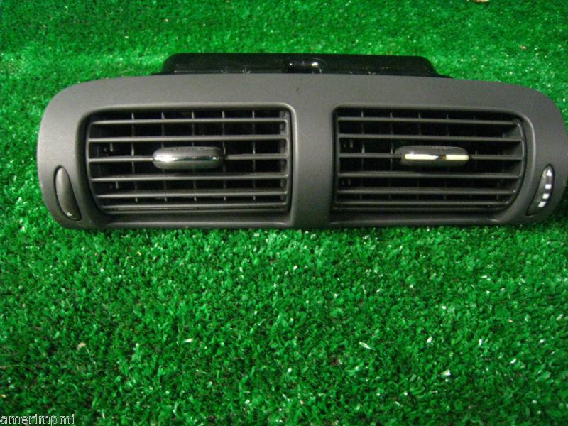 03 mercedes c230 kompressor w203 center dash heater a/c vent assembly 