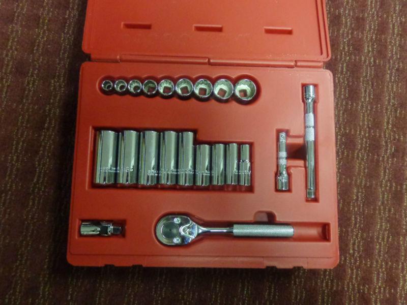 Proto j52136 ratchet socket set 3/8 dr. 22 pc. 12 pt. (slightly used  in case)