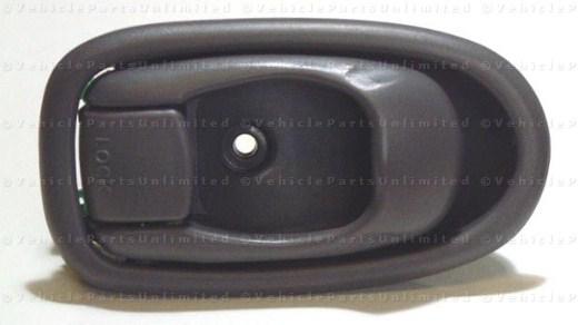 96 thru 00 left inside door handle fits hyundai elantra