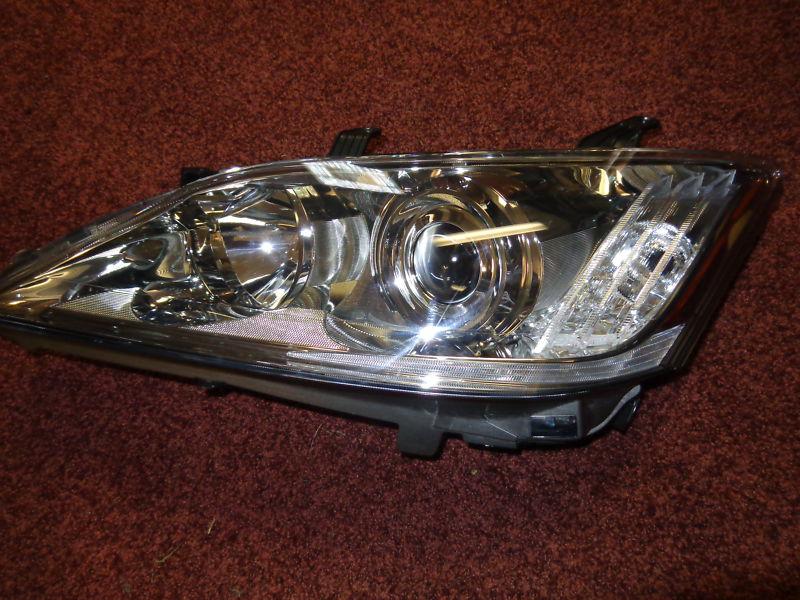 2010 2011 2012 lexus es350 halogen headlight oem  all tabs original solid