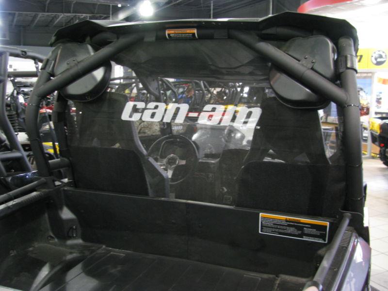 Can am commander/maverick rear wind screen 2014  oem  715002003