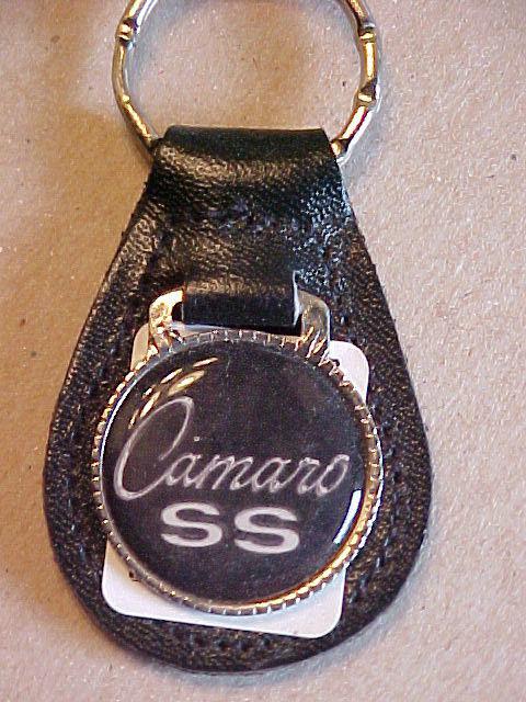 Ss camaro  leather back key chain