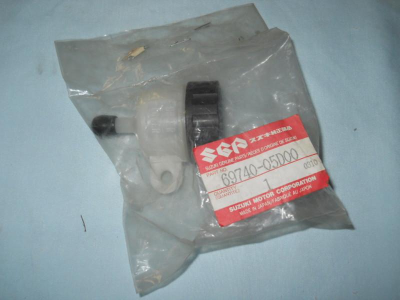 Nos suzuki rm80 rmx250 rm250 m/c reserve tank asy 69740-05d00