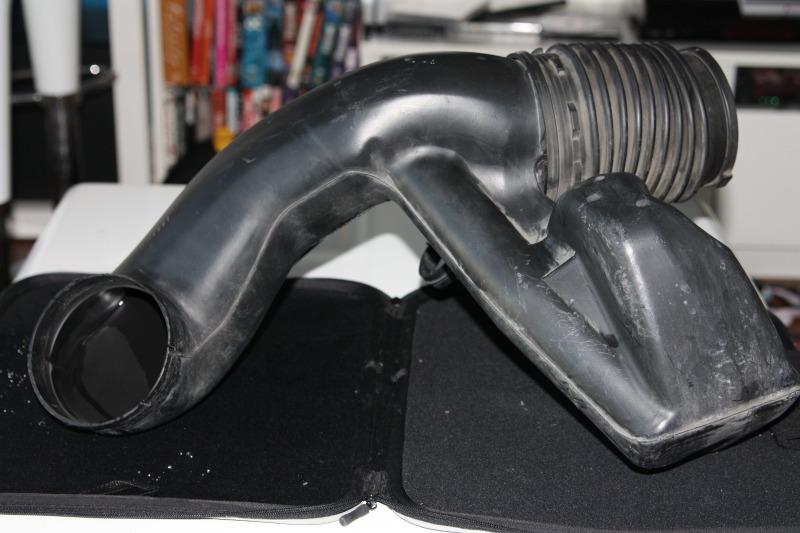 Used - oem 2000 chevrolet silverado 1500 intake tube