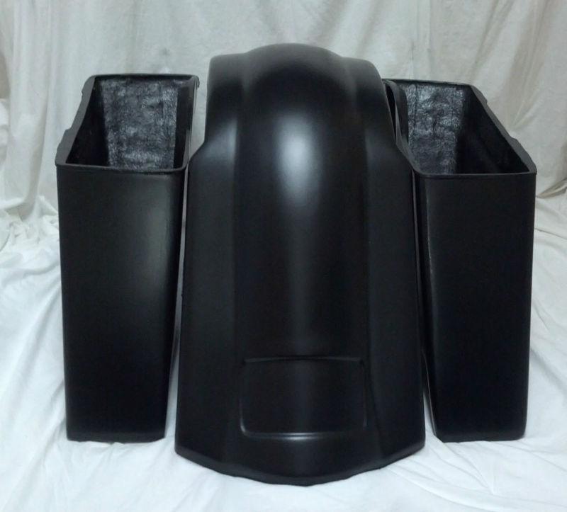 Harley davidson extended saddlebags & fender **no lids/touring baggers 