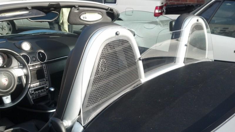 Complete windscreen for your porsche boxster