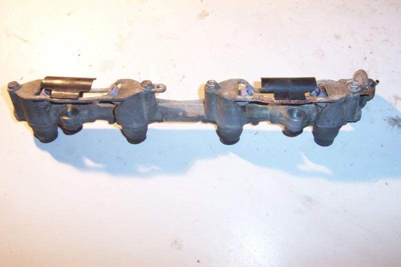 Toyota previa van 91-95 fuel injectors + rail 2.4