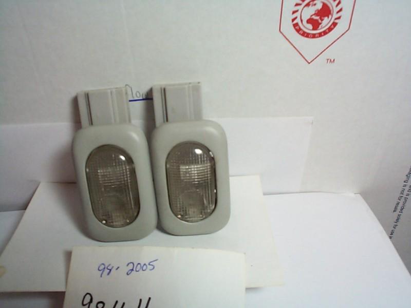 2 pc  99-05 vw,jetta,golf gray upper interior door light#1 ho-947-291 vj8