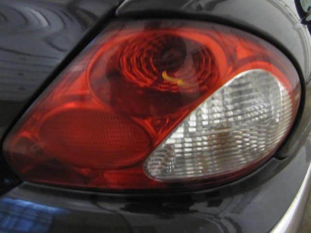 Tail light jaguar x type 2002 02 03 04 05 06 07 right 524765