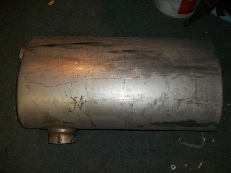 International 479929c3 muffler 