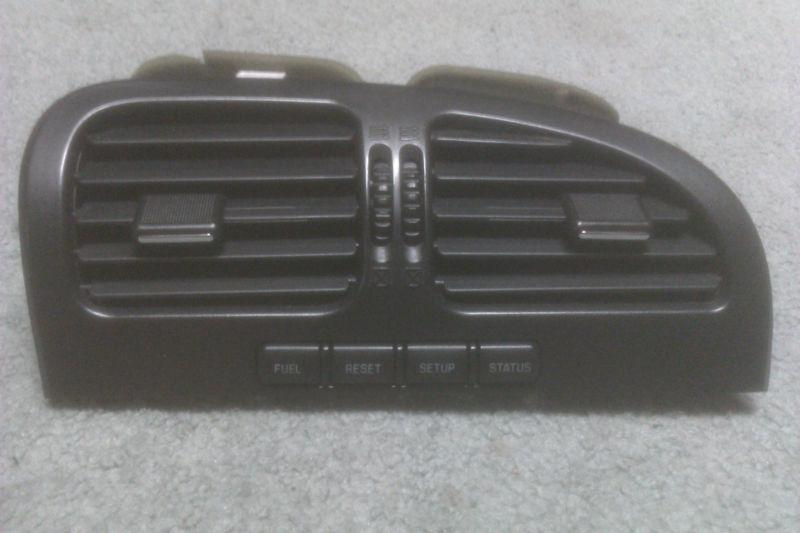 2000 - 2002 lincoln ls center a/c dash vent middle vents black